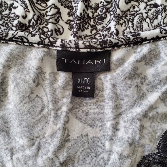 Like New Tahari 2 pc Top & Shorts Pajama Set Black White Floral Pattern - Picture 2 of 8